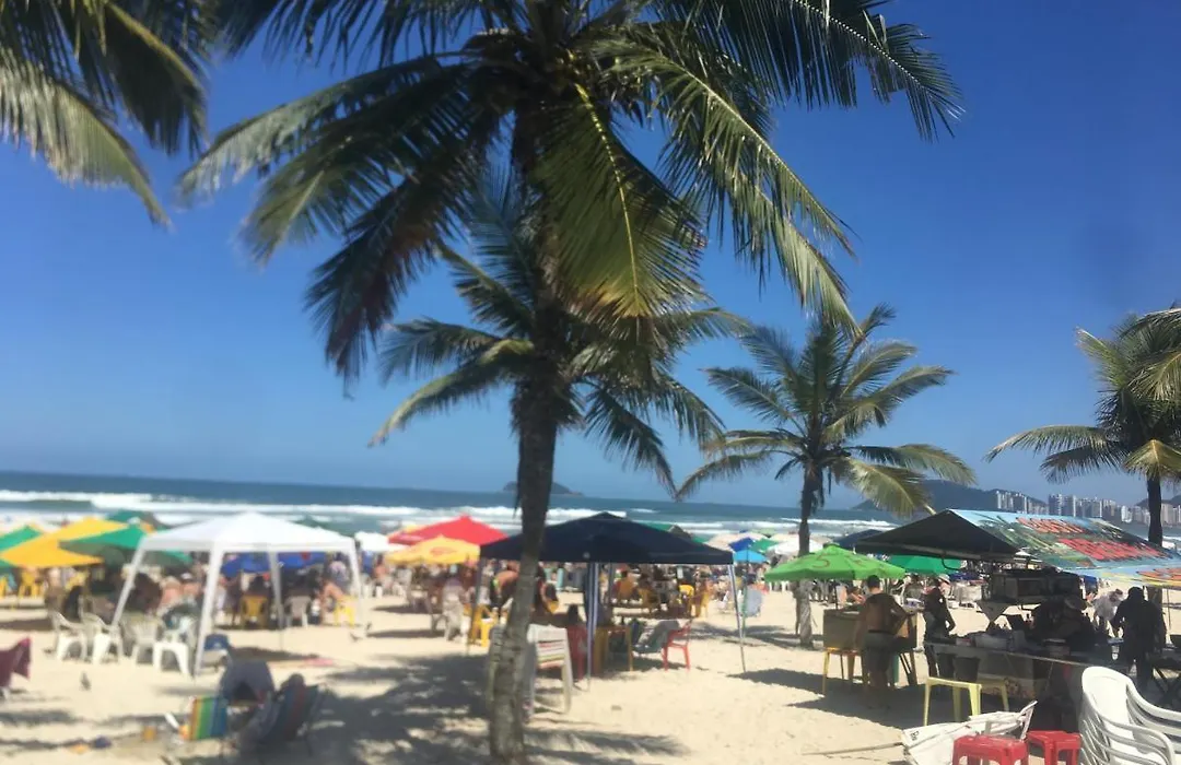 Apto Guaruja-1